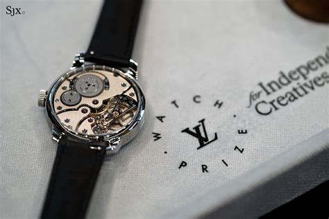 louis vuitton ρολοι|louis vuitton watch prize.